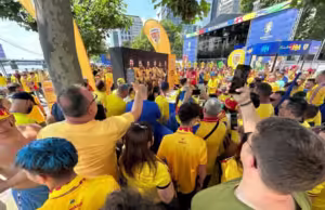 Fanii români, spectacol in Frankfurt!