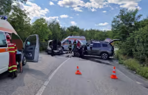 Accident cu victime între Domnești și Mușătești