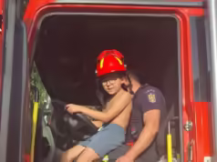 Pompierii români au stins un incendiu în Franța. Moment emoționant de mulțumire.