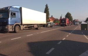 Accident cu victime la Mihăești. Autoturism în flăcări. FOTO