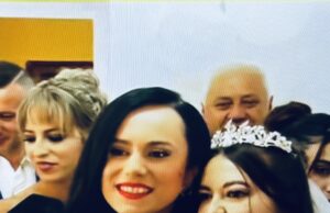 Nuntă mare la Lerești! Primarul Toader este socru mare. Ce le transmite mirilor Ministrul Muncii, nașa de cununie, Simona Bucura