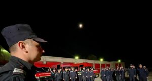 VIDEO. 52 de pompieri argeșeni au pornit noaptea trecută către Galați. Alte 24 de județe au venit în sprijinul sinistraților
