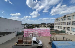 Modernizarea școlilor în Mioveni: clase relocate temporar datorită lucrărilor de reabilitare