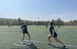 Demersuri importante pentru sportul național al României. Proiectul ,,Redescoperă oina” a fost lansat astăzi la Mioveni.