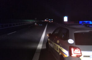 Pieton lovit mortal pe autostrada A1, la Km. 80