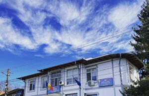 Primăria Dârmănești se alătură Campaniei Naționale de curățenie ,,Let’s do it, Romania!”