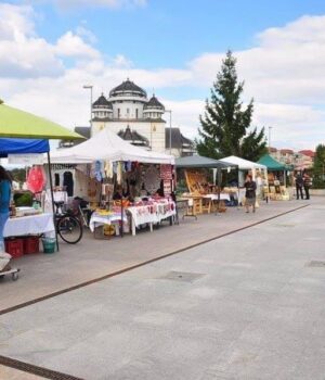 În perioada 4-6 octombrie orașul MIOVENI găzduiește Târgul Meșterilor Populari – Sărbătoarea Recoltei pe Valea Argeșelului