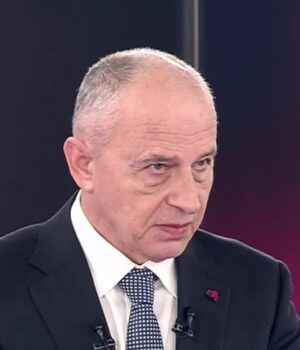 CINE ȘI CUM O ARDE PE TIKTOK. MIRCEA GEOANĂ