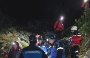 Acțiune de salvare de 12 ore. Turiști blocați în Piatra Craiului