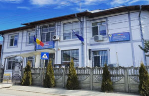 Felicitare din partea Primăriei Dârmănești cu ocazia Acoperământului Maicii Domnului