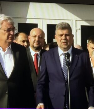 Președintele PSD Argeș, Ion Mînzînă, prezent la depunerea candidaturii lui Marcel Ciolacu pentru cursa prezidențială