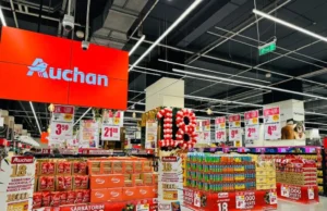 VIDEO. Auchan marchează 18 ani de la deschiderea primului magazin și sărbătorește, alături de clienți, cu oferte și reduceri senzaționale