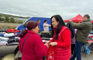 Ministrul Simona Bucura-Oprescu și echipa PSD, din nou în mijlocul gospodarilor de pe Valea Râului Doamnei