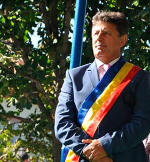 Primarul comunei Bogați urează tuturor argeșenilor ,, La mulți ani” cu ocazia Sfinților Mihail și Gavril