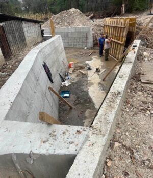 Se lucrează intens în Bascov pentru modernizarea străzilor Stejeret și 14 Septembrie