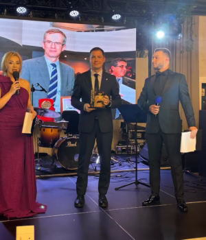 Managerul Filarmonicii Pitești, Gabriel Niță, locul I la categoria Cultură, în cadrul „Premiilor de Excelență” ale Ziarului „Argeșul”!