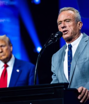 Kennedy Jr. vine în România să îl susțină pe Călin Georgescu.