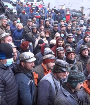 Minerii anunță proteste de amploare: zeci de mii de oameni, în fața Guvernului