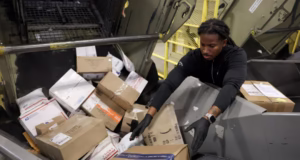 Shein și Temu, afectate direct de o decizie a Serviciului Poștal American