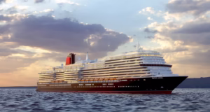 Pasagerii unei nave de croazieră de lux au fost sfătuiți să stingă luminile în timp ce nava intra într-o zonă cu pirați