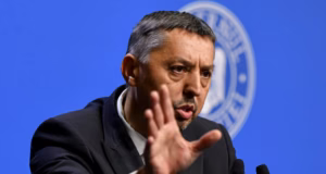 Daniel David anunță posibile modificări la Legea educației privind masteratul didactic de un an: „Aștept sugestiile în timpul legal.