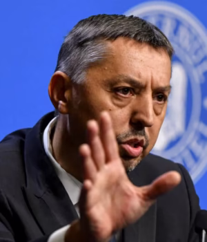Daniel David anunță posibile modificări la Legea educației privind masteratul didactic de un an: „Aștept sugestiile în timpul legal.