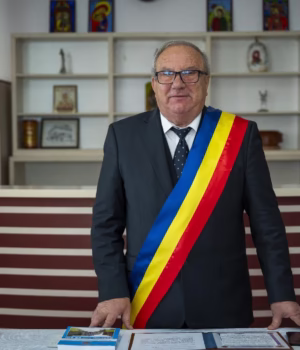 Primarul Gheorghe Stancu explică inadvertențele din pachetul doi al lui Bolojan: ,, Este o lege făcută din pix. Noi ne susținem singuri anvelopa salarială de ani de zile”