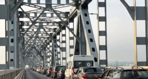 ,,Ce Schengen e ăsta?”. Cozi de 7 km la granița cu Bulgaria. Șoferii de TIR așteaptă și 20 de ore să treacă podul din Giurgiu