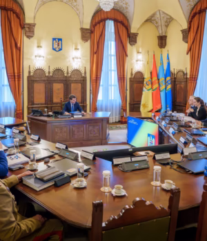 CSAT decide azi cine dă ordin să fie doborâte dronele care intră în spațiul aerian.