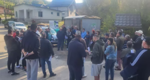 Primarul Gheorghe Stancu reia întâlnirile cu bascovenii din fiecare sat: lucrări noi de extindere a rețelei de gaze și canalizare