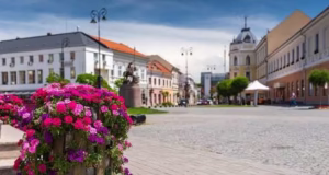 Municipiul care a anunțat că nu mărește impozitul pe locuințe. ”Locuirea este drept fundamental, mersul cu mașina e opțional”