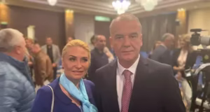 Adriana Georgescu, avocata prinsă cu șpaga de 60.000 de euro, a fost angajată la Ministerul Transporturilor la cabinetul liberalului argeșean Iani Popa