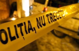 Accident în Albota, între o maşină şi un autocar cu 38 de copii. Şoferul autoturismului a fost rănit grav