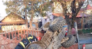 Un tânăr în vârstă de 25 de ani a fost rănit după ce a intrat cu ATV-ul într-un gard