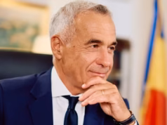 Călin Georgescu: ,, Este un guvern de găini speriate care scarmă în țărână, încercând să ne demonstreze că ei pot zbura”