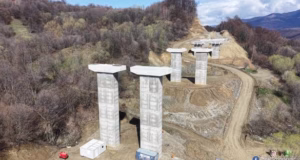 Italienii – mobilizare intensă pe Autostrada Sibiu-Pitești