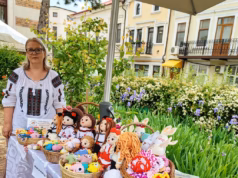 Păpușica Nichitușa, prezentă la Târgul Meșterilor Populari din Constanța