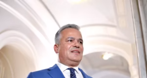 Adrian Veștea depune joi lista de miniștri și programul de guvernare