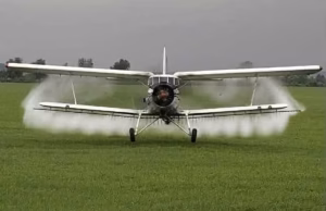 A doua campanie de dezinsecție în comuna Bradu. Tratamente aviochimice în perioada 22–23 august
