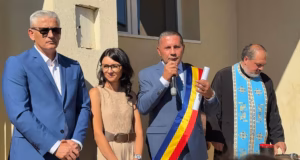 Bradu a dat startul noului an școlar. Primarul Dan Stroe, mesaj pentru elevi, profesori și părinți